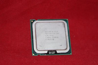 Socket CPU-775, Intel Pentium Dual-Core E2160, 1,80 GHz, 1 Mb, 800 MHz. (SLA8Z) Foto 1 de 2