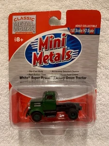 Mini Metals HO Scale White Super Power Factory Green Tractor #31138 - Bild 1 von 2