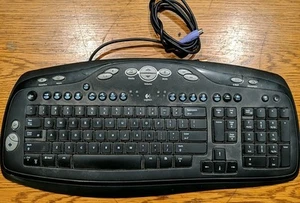 CLAVIER FILAIRE LOGITECH - Photo 1/11