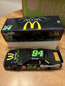 Batman Forever Mcdonald’s Limited Edition 1995 Bill Elliott 94 1:24 Stock Car - Picture 1 of 2