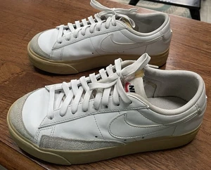 Nike Damen Blazer Low Plateau White Lemon Wash Gr. 9 #DJ0292-109 - Bild 1 von 10