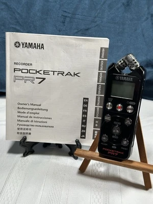 Yamaha Pocketrak PR7, Compact ultra-portable linear PCM recorder with manual  - Image 1 of 4