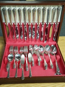 80 Pc VTG HOLMES & EDWARDS STERLING INLAID Silverware Spring Garden - Picture 1 of 9