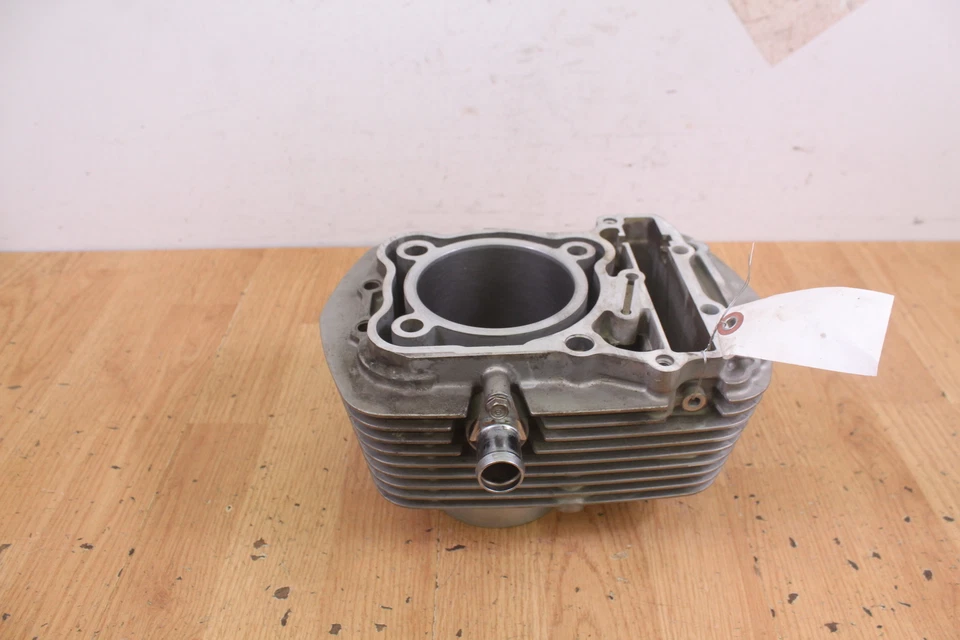 Jarra de cilindro trasero Honda VTX1300T 2009 Foto 1 de 4