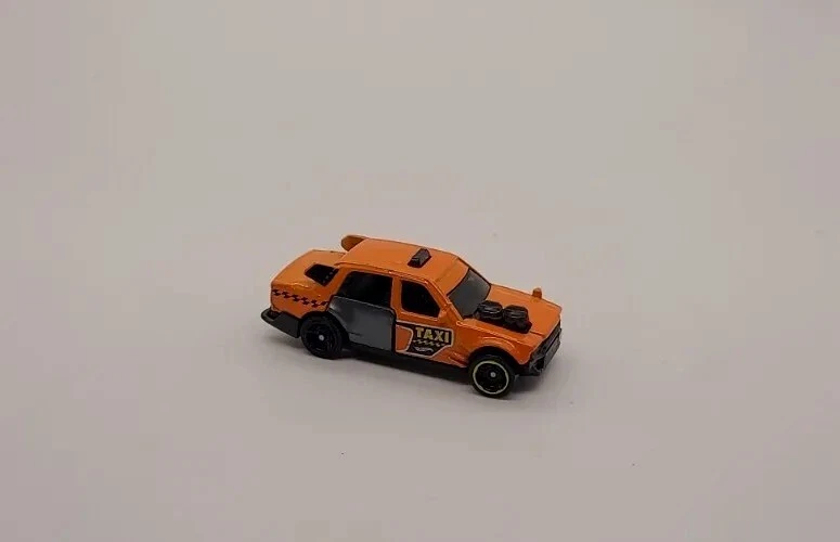 Hot Wheels 2020 ''HW City Works 168/365 Time Attaxi = naranja   Foto 1 de 4