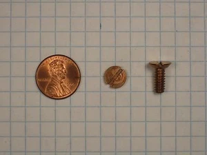 TORNILLO DE MÁQUINA #(10-24) x 1/2" ACERO, CABEZA PLANA UNDERCUT, RANURADO, BRONCE MEDIO - Imagen 1 de 1