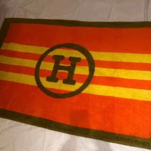HERMES Beach Towel Orange - Picture 1 of 8