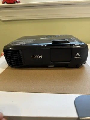 Epson EX9220 3LCD WUXGA Projector  - Image 1 of 4
