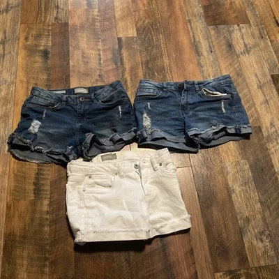 Lucky Brand Riley Shorts Size 14 Girls White and denim distressed lot of 3 - Image 1 of 4