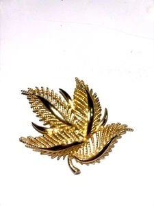 Lisner Brosche goldfarben strukturierte Blätter signiert Schmuck Vintage - Bild 1 von 2