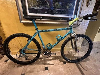 Yeti FRO de colección - Cook Bros, Ringle, Onza Porc, Flite, ATAC, Manitou Foto 1 de 4