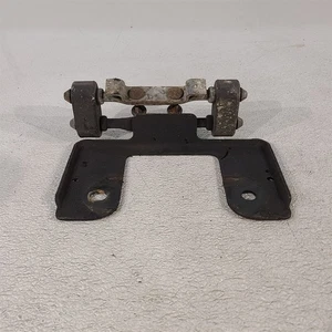 96-98 Mustang Cobra Transmission Mount Manual Aa7422 - Picture 1 of 6