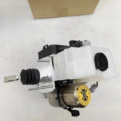 ABS Brake Pump Master Cylinder Booster Actuator For 00-02 LAND CRUISER LX470/ - Image 1 of 4