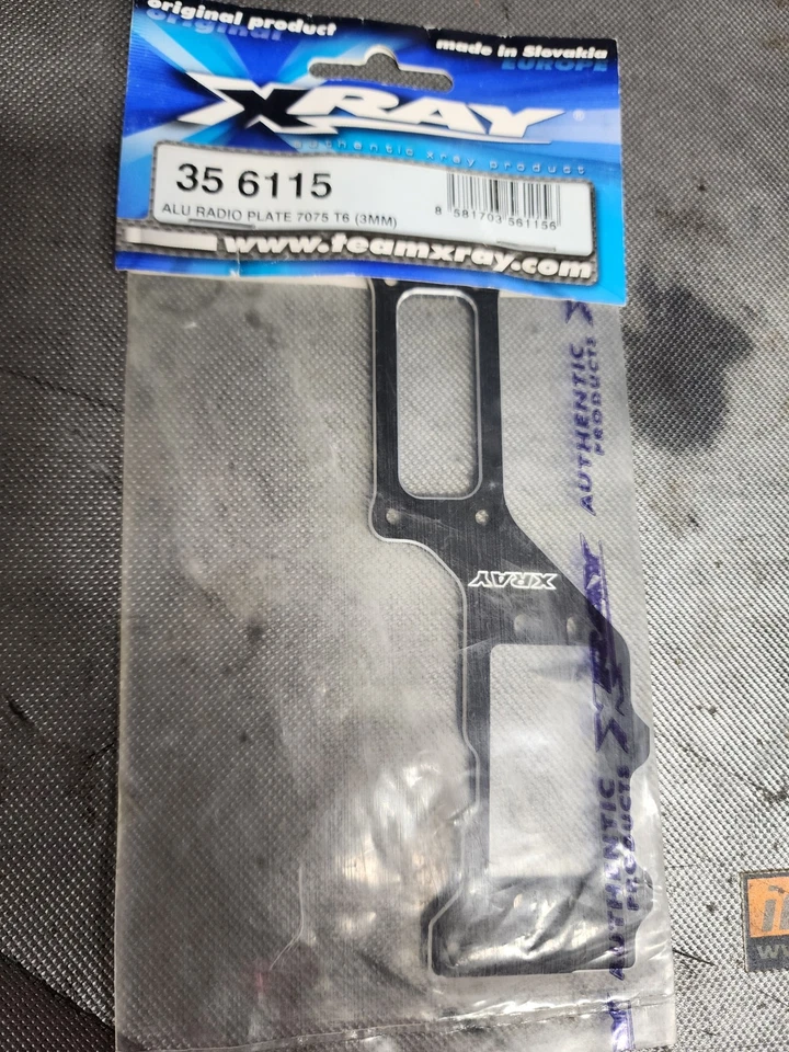 XRAY Aluminum Radio Servo Plate 7075 T6 (3mm) XRA 356115 XB8 XB8R TQ BNIP LQQK! - Image 1 of 3