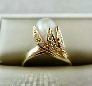 schöner Ring 585/- Gold mit Perle und Diamanten - Bild 1 von 10