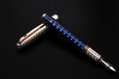 Pluma Estilográfica Elettric Honeybee Plata Sólida Bock Plumín Punto B Cartucho de Tinta Negro Foto 1 de 4