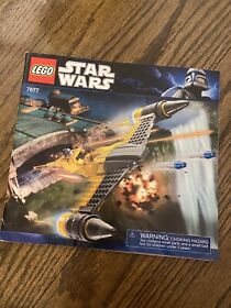 LEGO Star Wars: Naboo Starfighter (7877) Near Complete, Instructions, No Box