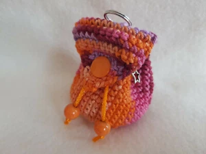 Schlüsselanhänger Rucksack Rucksäckchen gehäkelt Handarbeit Handmade - Bild 1 von 1