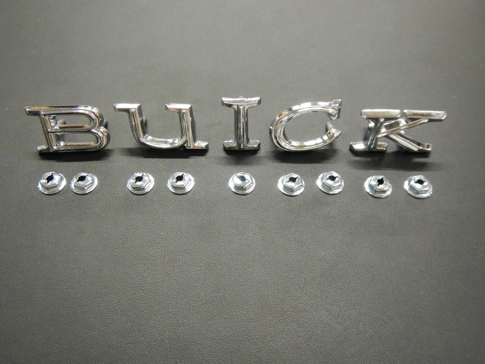 64 65 Buick Skylark Special GS "BUICK" 1964 1965 Gran Sport con tuercas Foto 1 de 4