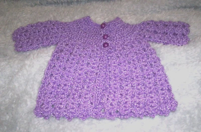 ÚNICO Suéter Bebé Lavanda Oscura para Bebé Recién Nacido o Muñeca Renacida Foto 1 de 2