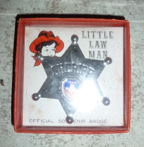 Vintage Little Law Man Kinder Sheriff Abzeichen Texas Souvenir in OVP ** - Bild 1 von 1