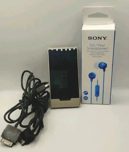Reproductor multimedia Zune paquete de 32 GB con auriculares Sony con cable y 2 cables de alimentación. Plata  - Imagen 1 de 6