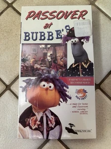 STILL SEALED! Passover at Bubbes (VHS, 1992) Jewish Kids Puppet Program - Picture 1 of 4