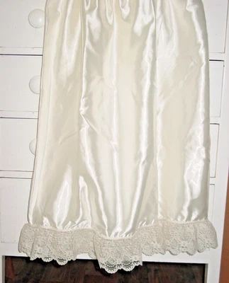 Borde de encaje satinado crema blanco roto 27"-50" Sissy-XXL 1X 2X NUEVO Foto 1 de 4