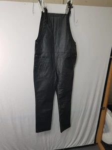 Burberry schwarze Leder Latzhose/Overall mit Hosenträgern Gr. 8 - NEU - Bild 1 von 13