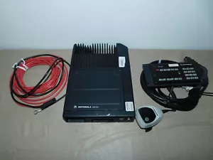 Radio móvil Motorola Astro Spectra plus xtl5000 w9 110 w VHF con AES y des - Imagen 1 de 2