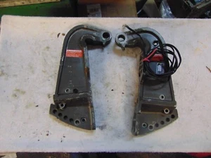 STARBOARD STERN BRACKET #320623 with port side 1976 johnson 200 - Bild 1 von 3