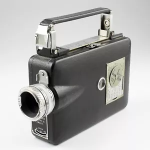 Kodak Cine-Kodak Magazine 16 16mm Movie Camera + 15mm f/2.7 Anastigmat Lens - Picture 1 of 7