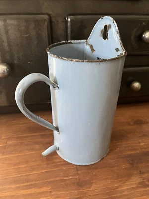 Ancien broc de lavement émaillé bleu - Photo 1/4