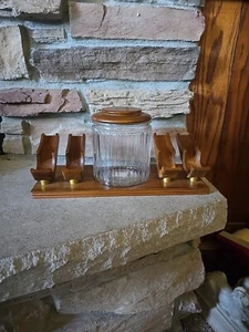 4 Pipe Wooden 4 Pipe Holder and Glass Humidor - Picture 1 of 11