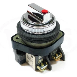 OT2S1M Westinghouse Selector Switch, Control Switch, 600VAC/DC - Photo 1/5