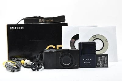 Ricoh GR Digital First Generation Compact Camera 8MP Tested from Japan - Image 1 of 4