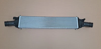 Audi A4, A5, A6, A7, A5, Q5 Ladeluftkühler 8K0820805G, P - Bild 1 von 3