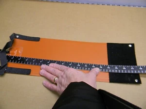 Heating Blanket 45.5 CM x 15 CM 115V, 100 W, 80 Deg C, Compatible with DASGIP - Picture 1 of 9