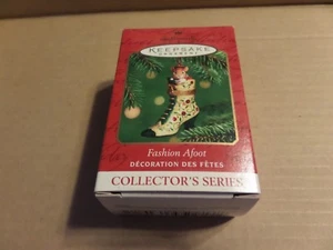 Fashion Afoot 2001 Hallmark Ornament nie ausgestellt - Bild 1 von 1