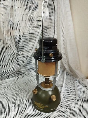 British Army Military MOD Willis & Bates Lamp Lantern Tilly - Image 1 of 4