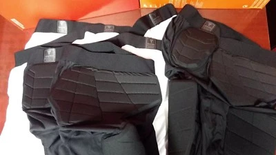 UNO (1) Pantalones Cortos Acolchados de Compresión Pro Emitidos por Jugadores Personalizados Nike Kobe Bryant LEER Foto 1 de 4