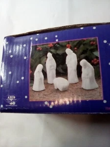 Aris 5 Figure Nativity scene Christmas Holiday Decor - Picture 1 of 8