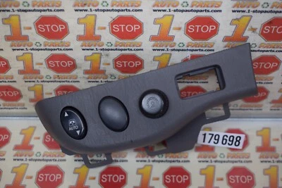 TOYOTA SEQUOIA 2005-2007 REGULADOR E INTERRUPTOR DE VENTANA 84119-0C020 OEM Foto 1 de 4