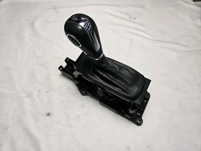 2013 - 2015 Ford Flex Gear Shifter Assembly (OEM) - Image 1 of 4