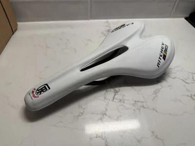 Ritchey WCS CARBON SKYLINE Saddle - WHITE - NEW - FREE USA SHIPPING - L@@K - Image 1 of 4