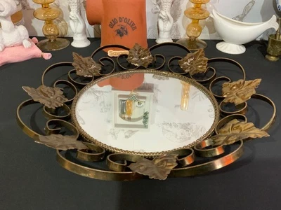 MID CENTURY VINTAGE CIRCULAR ROUND ORNATE GOLD BRASS CONVEX WALL MIRROR 15.5” D - Image 1 of 4