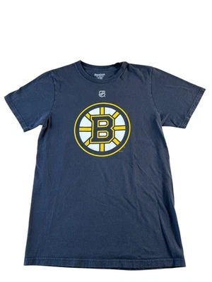 Camiseta De Colección Boston Bruins NHL Reebok Talla Pequeña #63 Marchand Negro Amarillo Algodón Foto 1 de 4