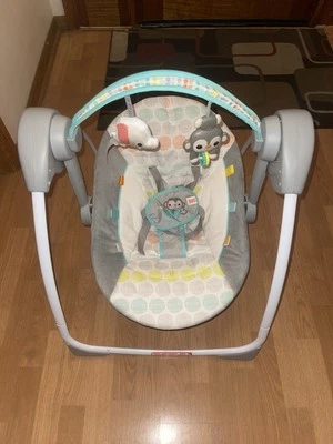 Columpio para bebé Bright Starts caprichoso salvaje compacto portátil automático 6 velocidades Foto 1 de 4