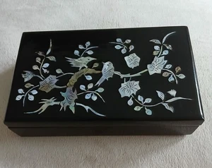 Oriental Black Lacquered Jewellery Box with Mother of Pearl Inlay - Picture 1 of 5