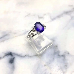 Ring [1pc amethyst, 6pc diamonds] Oval Cut Gem 14kt White Gold Contemporary Ring - Bild 1 von 5